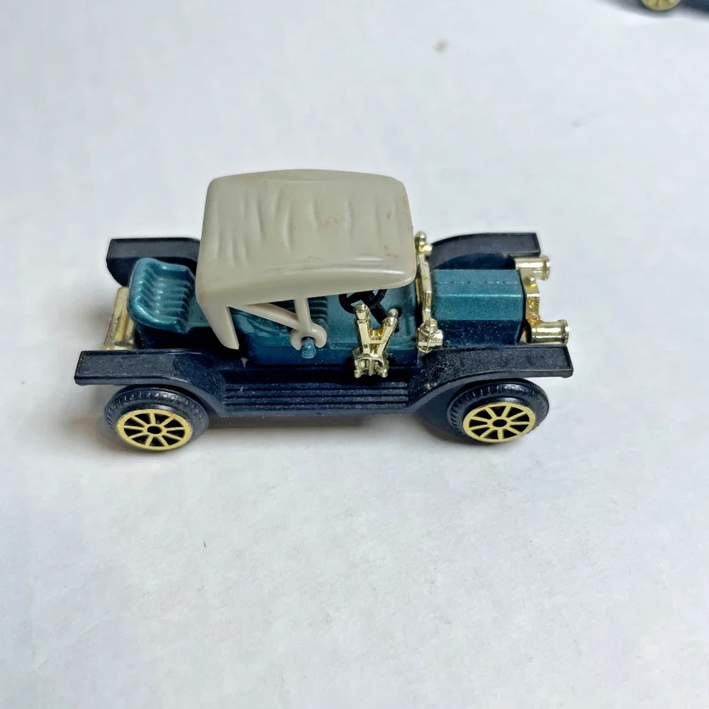 Lot of 6 Vintage Readers Digest Collectible Miniature Classic Cars PREOWNED